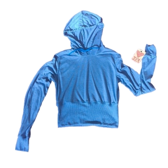 TYR Tops - NWT TYR Cropped Blue Hoodie Sz Medium